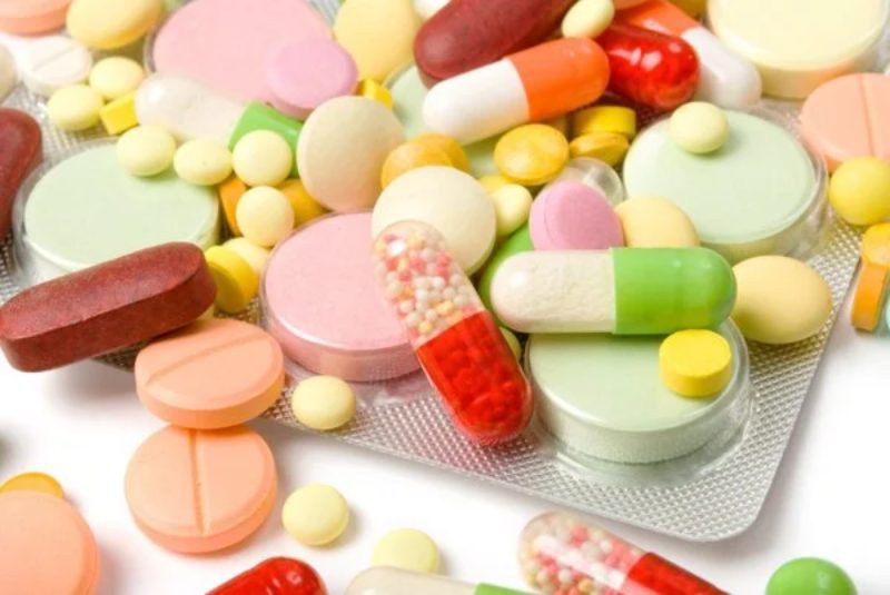 Cách nuôi gà đá bằng thuốc an toàn, đạt hiệu quả tốt nhất 2 Cách nuôi gà đá bằng thuốc Tây tiêu biểu nhất